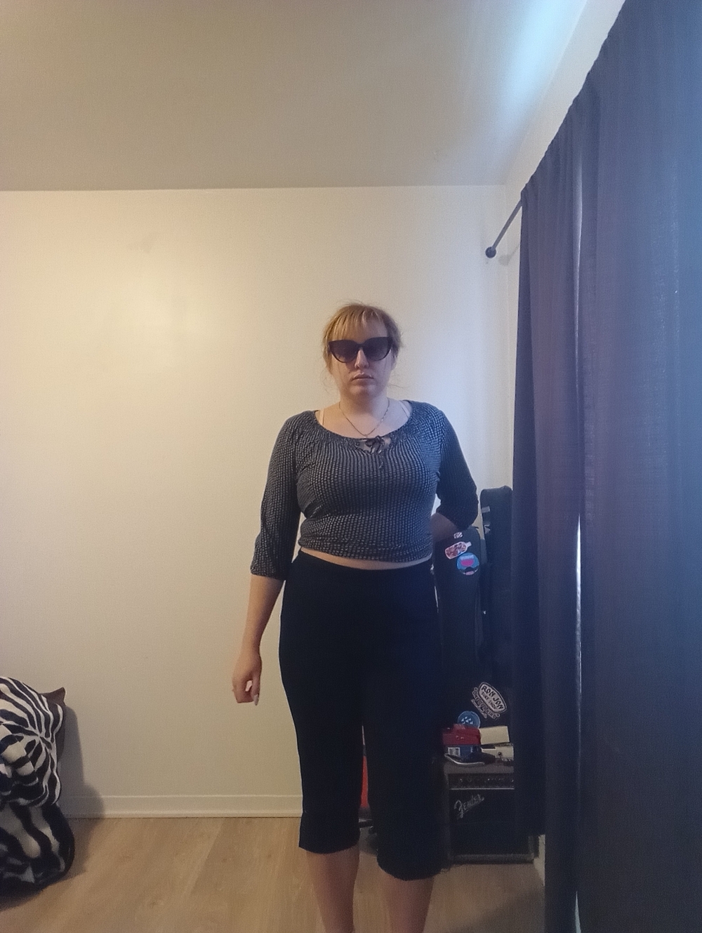 Dark Blue Capris